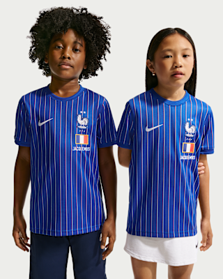 France x Jacquemus Big Kids' Short-Sleeve Soccer Top. Nike.com